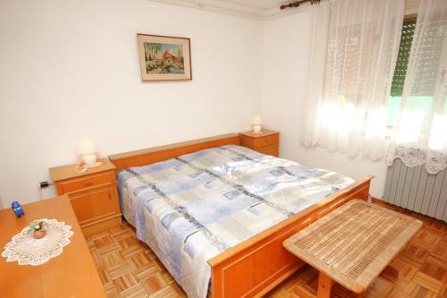 Apartments With A Parking Space Fazana - 7230