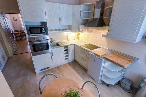 Standard Luxury Apartment