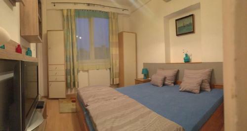 Koren Family Apartment