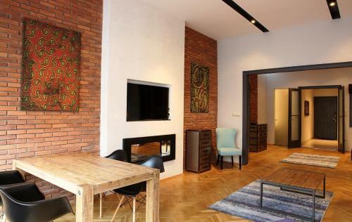New Design Apartment - Fashion Street