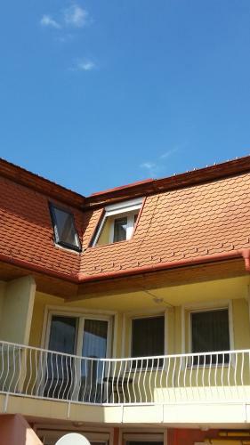 Bogl�rka Apartman