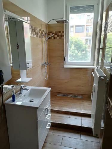 B&k Apartman