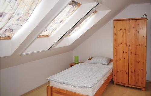 Two-bedroom Holiday Home In Szolad