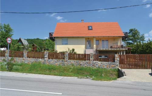 Three-bedroom Holiday Home In Szentendre