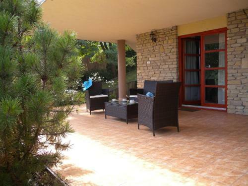Holiday Home Balatonalmadi/balaton 17957