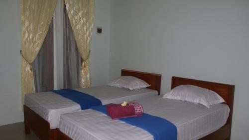 Hostal Arrys Watukarung Surfcamp