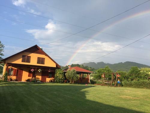 Hanga Guesthouse