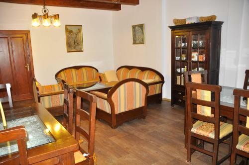 Hostal Alegria