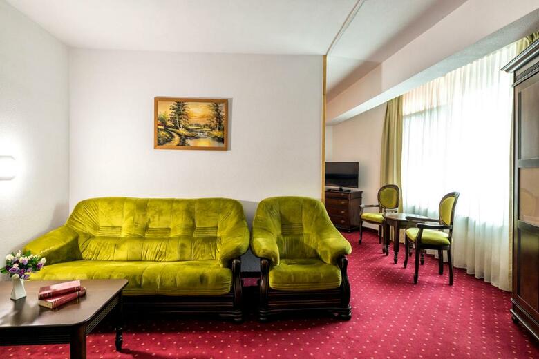 Hotel Cornul Vanatorului