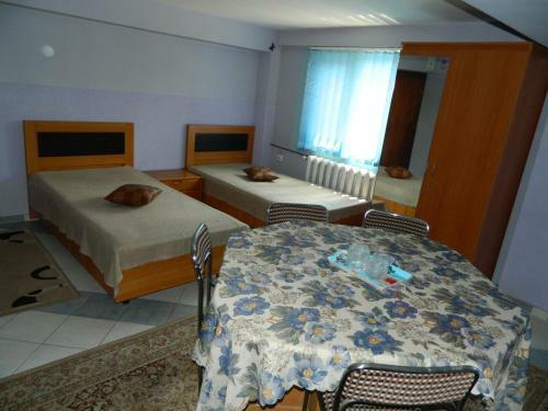Hostal Pensiunea Cora