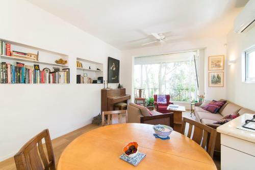 Ziv Apartments - Kyriat Sefer 19