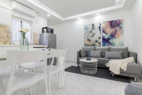 Trust Inn -family Apartment Next Mamilla
