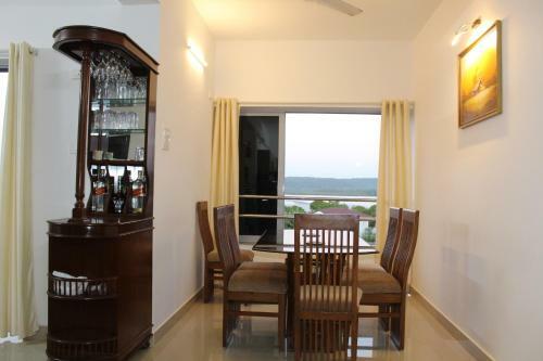 Apartamento 2br Riverview Holiday Home W/ Pool In North Goa - 1