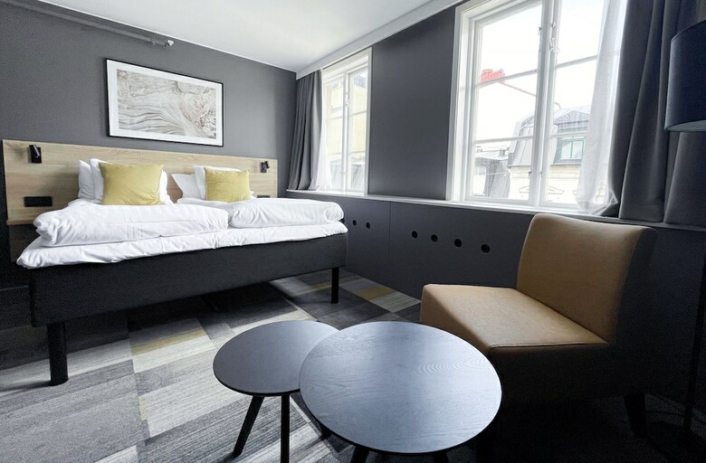 First Hotel Ja