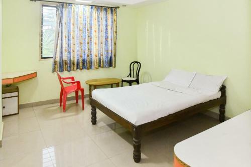 Hotel Spot On 43993 Savi Sagar Boarding & Lodging