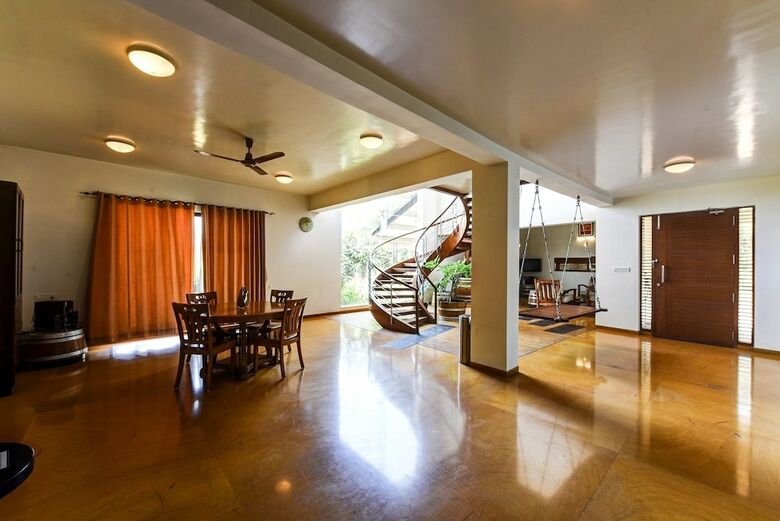 Hotel Regenta Resort Soma Vine Village
