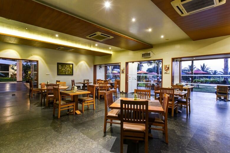 Hotel Regenta Resort Soma Vine Village