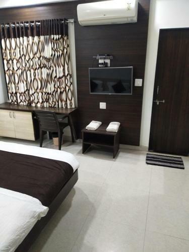 Hotel Shree Vallabh