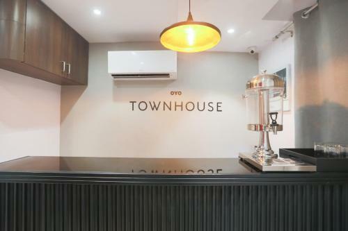 Hotel Oyo Townhouse 152 Sarat Colony