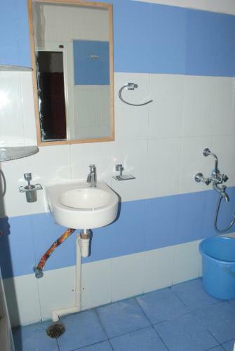 Hostal Gopi Guest House