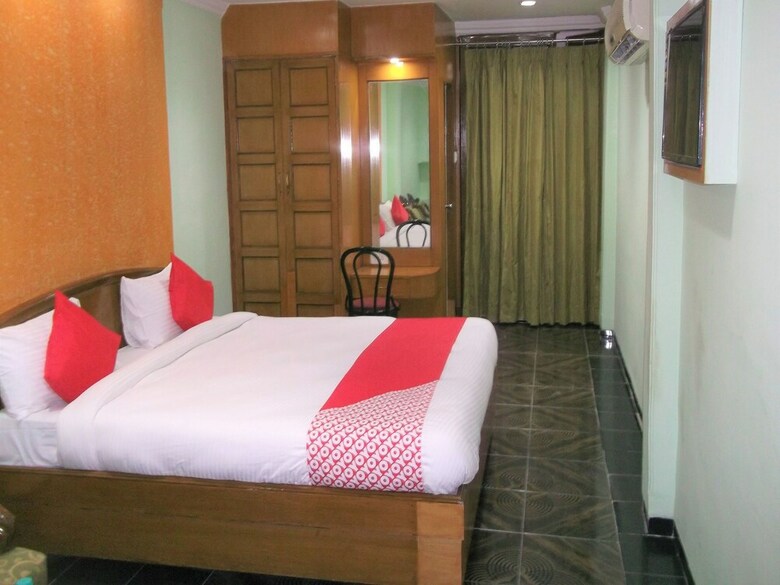 Oyo 8955 Hotel Bobina