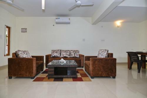 Apartamento Cosy Poolside Villa In Vagator, Goa