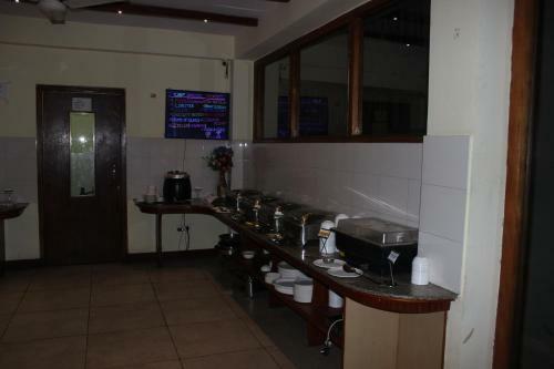 Hotel Aparupa Sands Marina Beach Resort