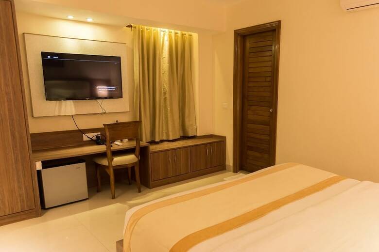 Sangai Continental (the Boutique Hotel)