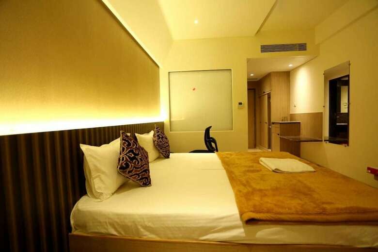 Hotel Grand Parivaar
