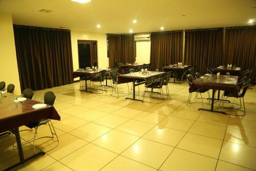 Hotel Cotton County Club And Resort
