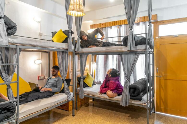 Whoopers Hostel