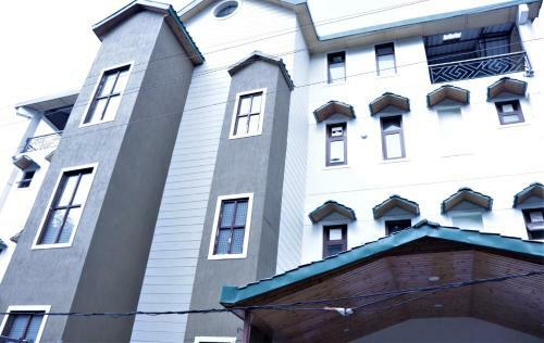 Bed & Breakfast Wildleaf Kasauli -valley Homz