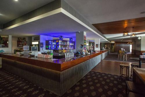 Gladstone Reef Hotel Motel