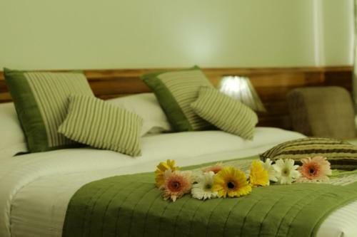 Hotel Jj By Vivaan Resorts Kullu