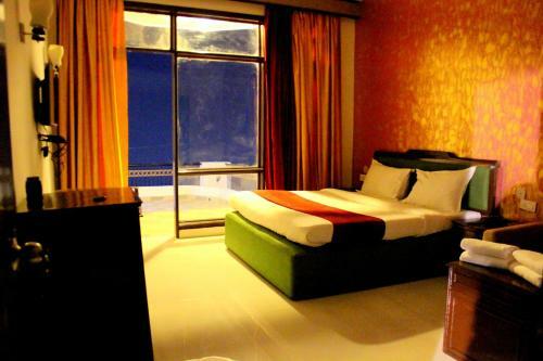 Hotel Vasant Palace Mussoorie Mallroad