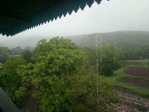 Hostal Shreyas Guest House - Tatkare Villa