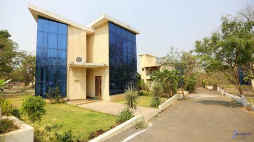 Hotel Crystal Homes
