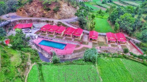 Hotel Jungle Pool Khurpatal