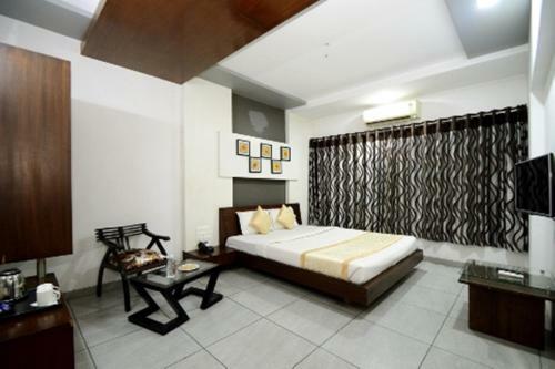Hotel Crimson Park Shripriya-nathdwara