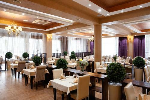 Open City Hotel