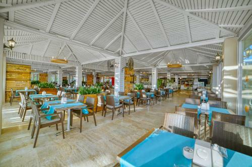 Hotel Justiniano Club Park Conti