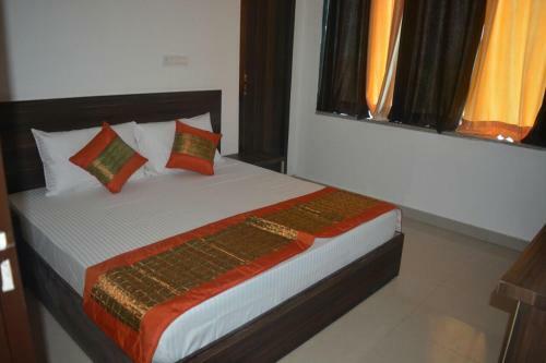 Om Hotel