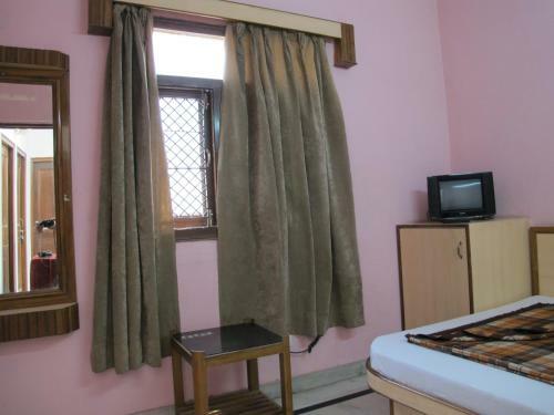 Posada Raj`s Cozy Inn