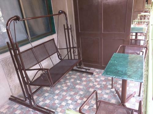 Pan Hill Hotel