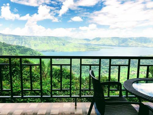 Hotel Rainforest Restaurant & Villas