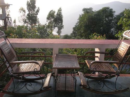 Bed & Breakfast Exotic Home Stay, Panchgani