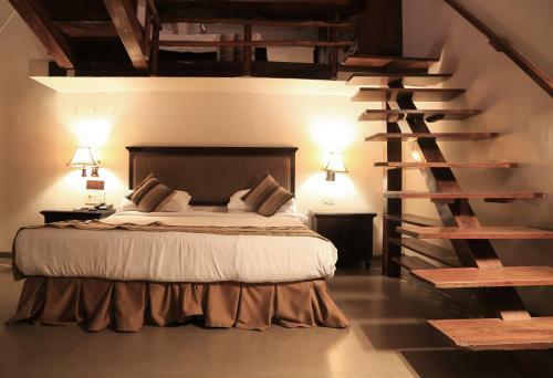 Ravine Hotel