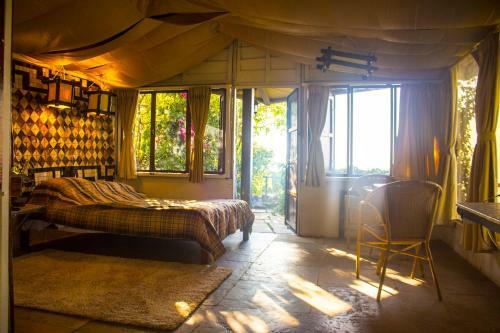Ravine Hotel
