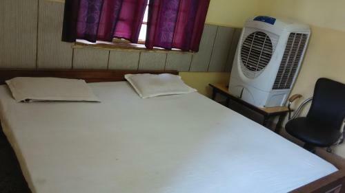 Hotel Anupam