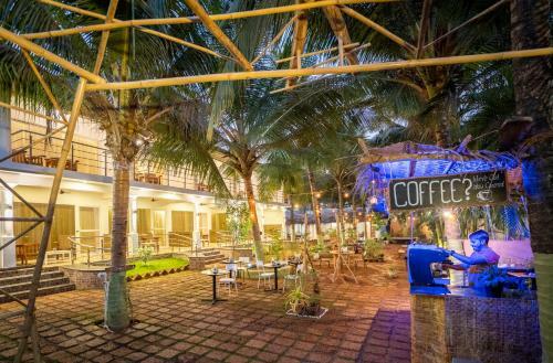 Hotel Crystal Goa Emerald Edition